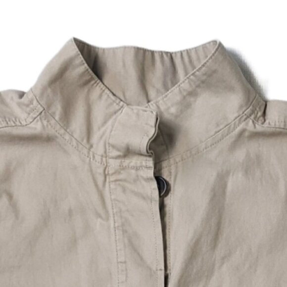 GAP Back-Pleated Cropped Khaki Jacket Size Large - Picture 8 of 8